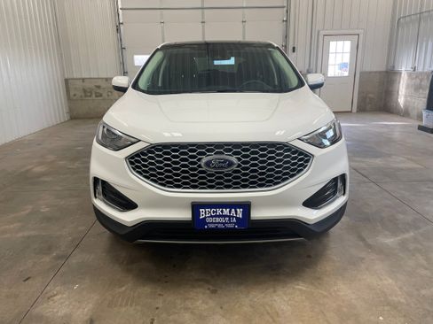 Used 2024 Ford Edge SEL w/ Convenience Package AWD/4WD image 8