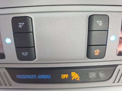 Used 2022 Ford Explorer XLT w/ Equipment Group 202A image 43