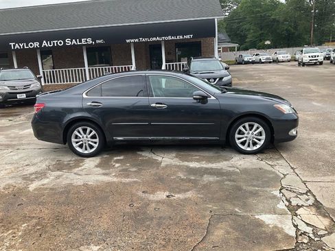 Used 2011 Lexus ES 350 FWD image 2