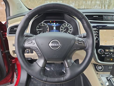 Certified 2024 Nissan Murano SL image 18