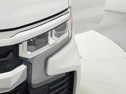 Used 2024 Chevrolet Silverado 1500 LT image 30