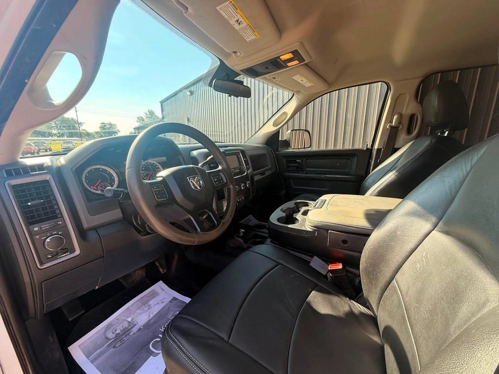 Used 2018 RAM 2500 Tradesman w/ Chrome Appearance Group AWD/4WD image 9