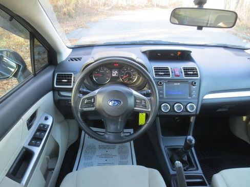 Used 2016 Subaru Impreza 2.0i image 9