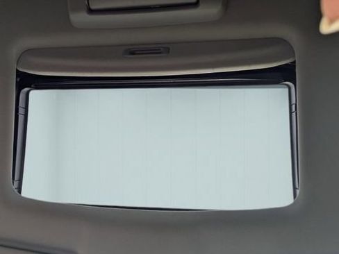 Used 2021 Honda Pilot Touring image 13