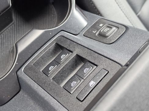 Used 2024 Ford Bronco Big Bend AWD/4WD image 32