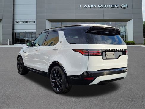 New 2026 Land Rover Discovery Limited Edition image 3