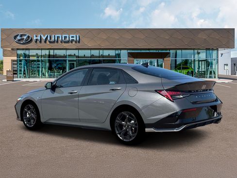 New 2026 Hyundai Elantra N Line FWD image 4