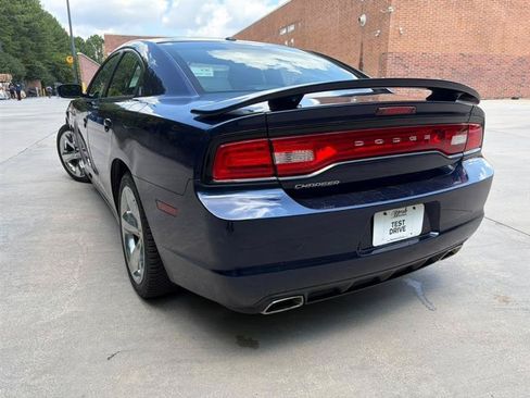 Used 2013 Dodge Charger SXT Plus RWD image 4