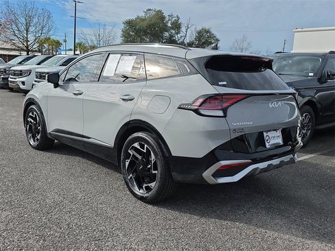 Used 2023 Kia Sportage SX image 7
