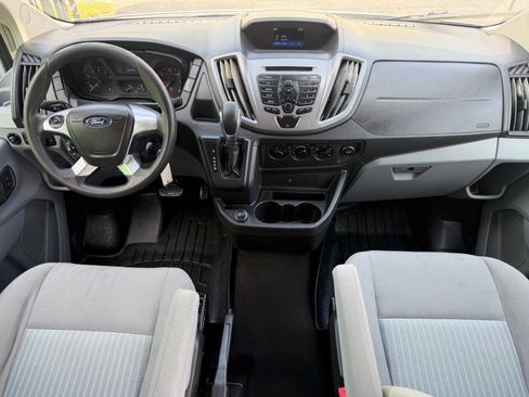 Used 2019 Ford Transit 350 XLT RWD image 8