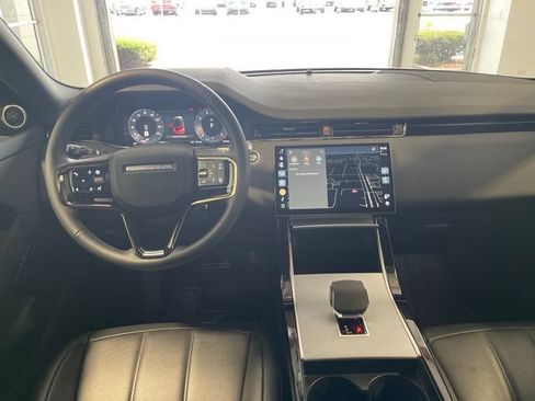 Used 2025 Land Rover Range Rover Evoque S AWD/4WD image 18