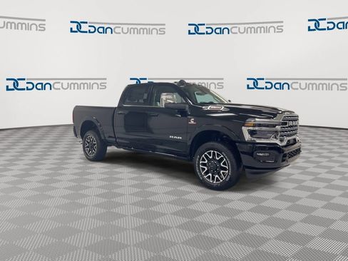 Used 2026 RAM 2500 Limited AWD/4WD image 2