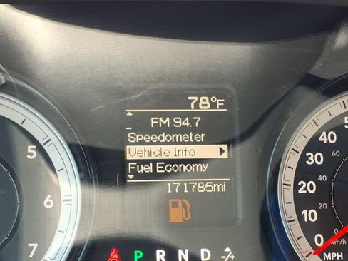 Used 2014 RAM 2500 Tradesman AWD/4WD image 19
