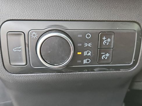 Used 2024 Ford Escape ST-Line w/ Tech Pack #1 AWD/4WD image 18