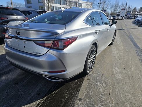 Used 2022 Lexus ES 350 w/ Premium Package image 8