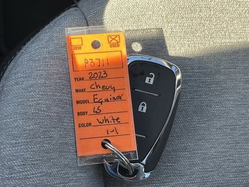 Used 2023 Chevrolet Equinox LS image 12