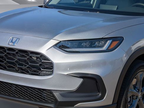 New 2026 Honda HR-V LX image 11