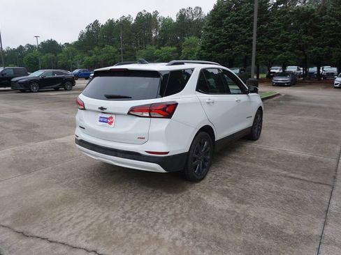 Used 2024 Chevrolet Equinox RS FWD image 21