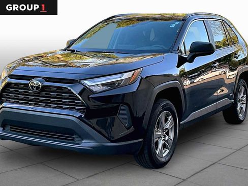 Certified 2025 Toyota RAV4 LE image 1