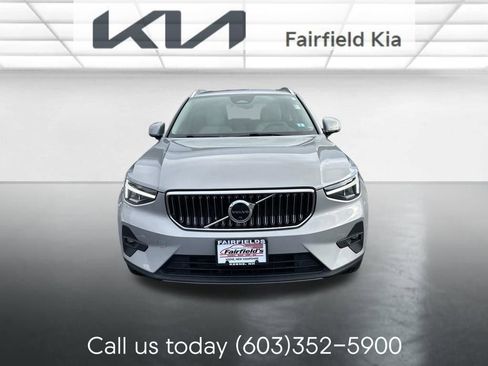 Used 2023 Volvo XC40 B5 Plus w/ Driver Assist Package image 8