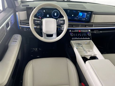 Used 2024 Hyundai Santa Fe Limited image 22