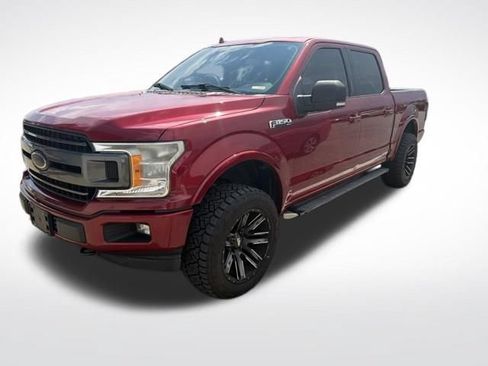 Used 2018 Ford F150 XLT w/ Equipment Group 302A Luxury AWD/4WD image 2