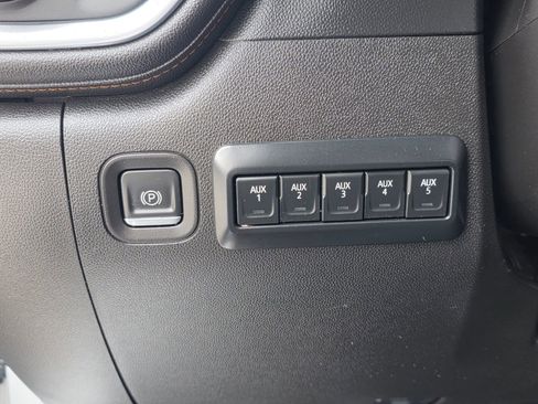 Used 2021 GMC Sierra 3500 AT4 w/ Gooseneck/5TH Wheel Package image 16