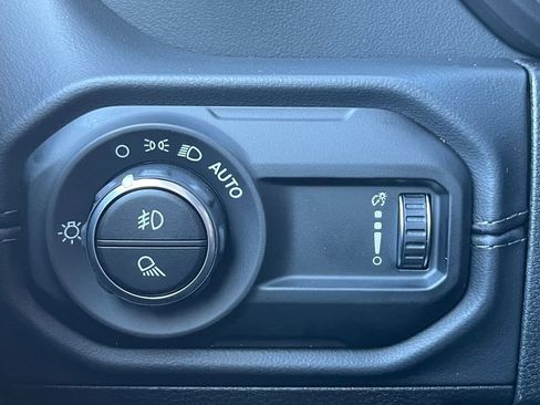 New 2026 Jeep Gladiator Sport image 12