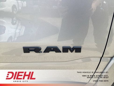 Used 2022 RAM 1500 Laramie AWD/4WD image 10
