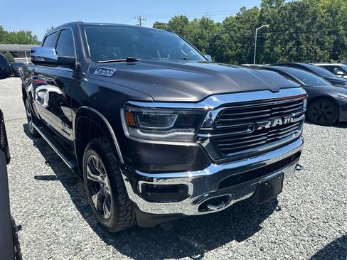 Used 2019 RAM 1500 Laramie AWD/4WD image 2