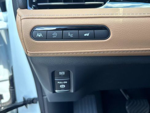New 2027 INFINITI QX80 Luxe AWD/4WD image 17