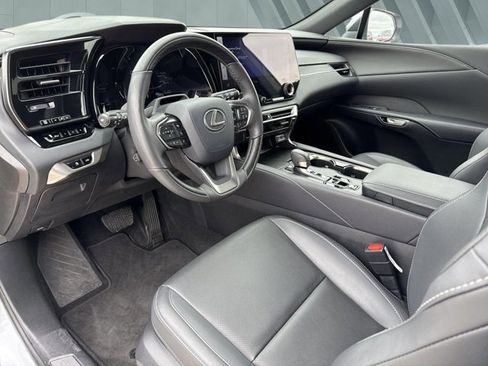 Certified 2025 Lexus RX 350 Premium w/ Convenience Package FWD image 10