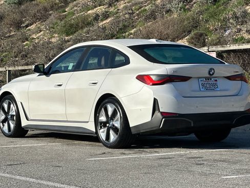 Certified 2023 BMW i4 eDrive35 w/ Premium Package image 7