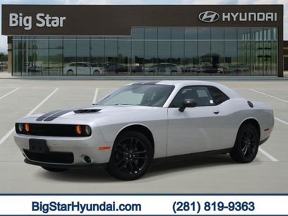 Used 2019 Dodge Challenger SXT w/ Blacktop Package