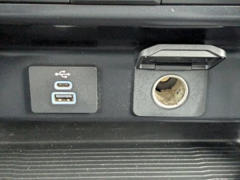 Used 2025 Ford F350 XLT AWD/4WD image 27