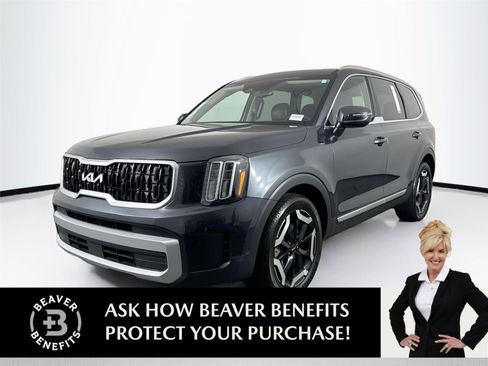 Used 2024 Kia Telluride EX w/ EX Captain's Chair Package AWD/4WD image 1