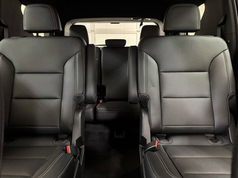 New 2026 Chevrolet Traverse LT w/ Driver Confidence Package image 15