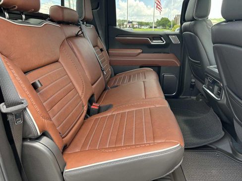 Used 2025 GMC Sierra 1500 Denali Ultimate AWD/4WD image 15
