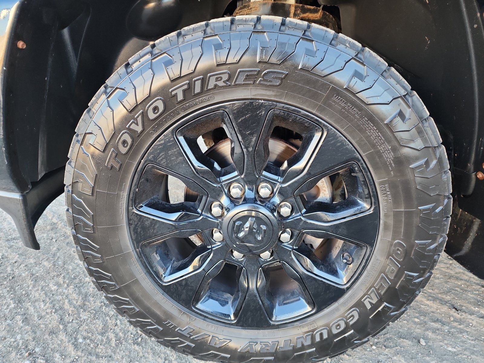 Used 2022 RAM 3500 Limited AWD/4WD image 29