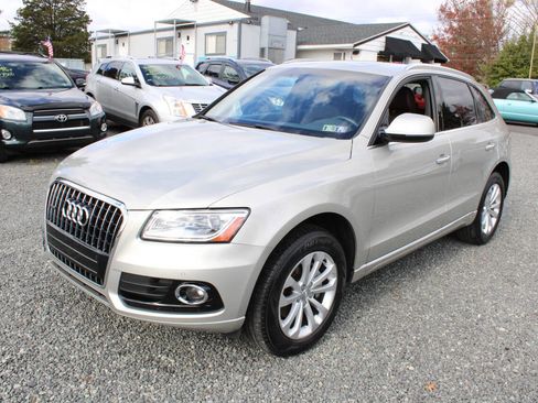 Used 2016 Audi Q5 2.0T Premium Plus w/ Technology Package image 2