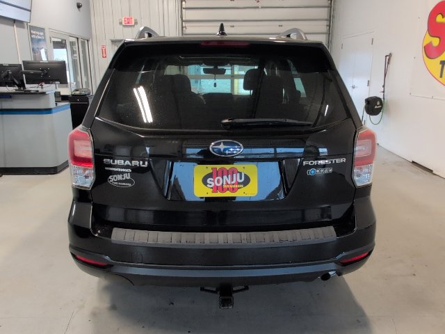 Used 2018 Subaru Forester 2.5i Premium w/ Protection Package #1 AWD/4WD image 4