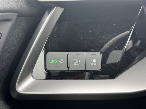 Used 2023 Audi A3 2.0T Premium image 24