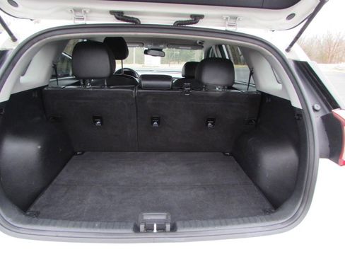 Used 2019 Kia Niro EX image 23