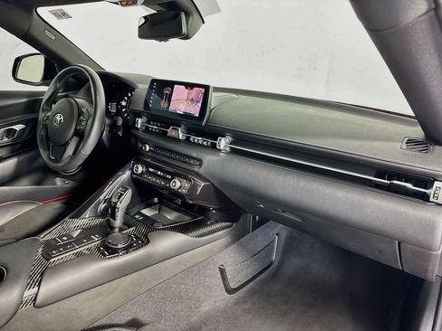 Used 2022 Toyota Supra w/ Safety & Technology Package RWD image 32
