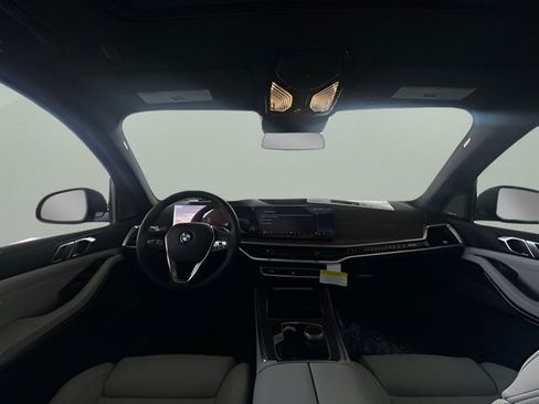 New 2026 BMW X5 xDrive40i w/ Premium Package image 24