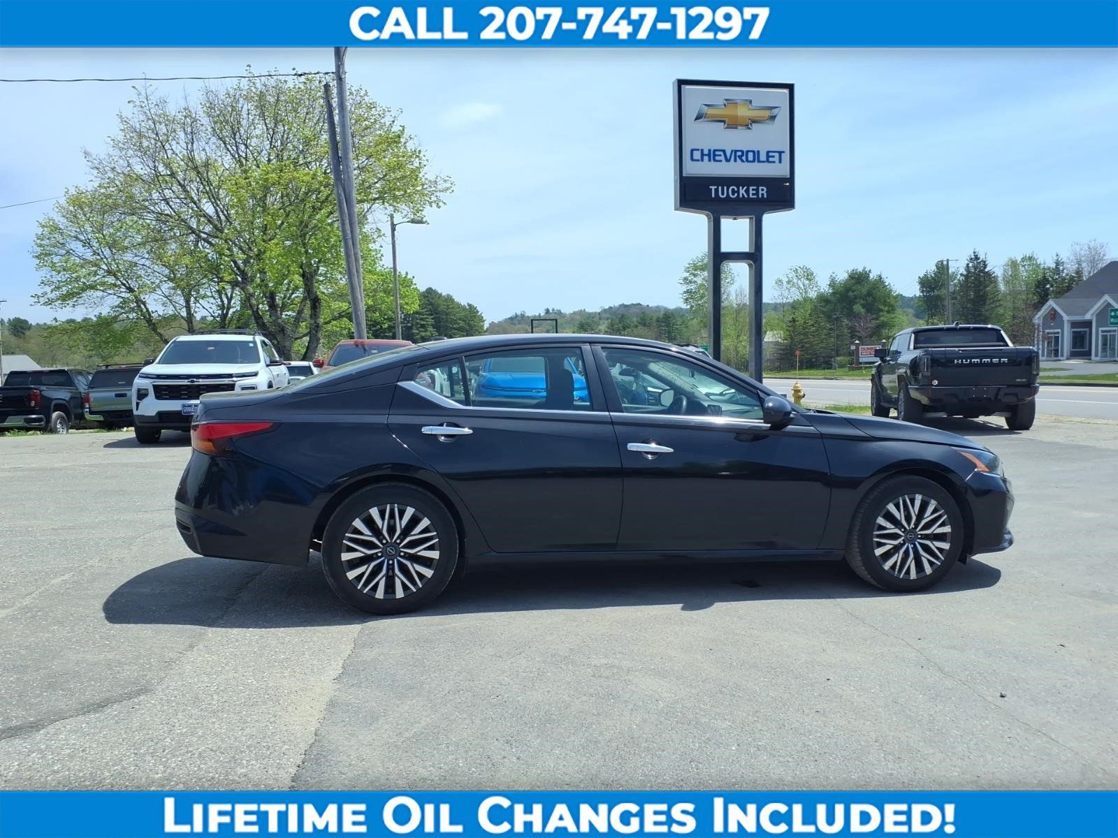Used 2023 Nissan Altima 2.5 SV FWD image 4
