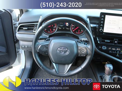Used 2023 Toyota Camry XSE FWD image 16