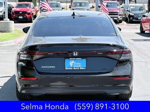 Certified 2025 Honda Accord SE image 6