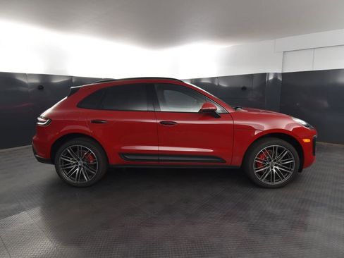 New 2025 Porsche Macan S image 6