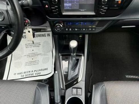 Used 2015 Toyota Corolla S Premium image 17